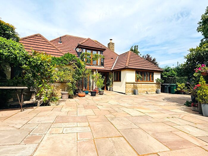 4 Bedroom Detached House For Sale In Gibson Close, Hambleton, Selby, YO8