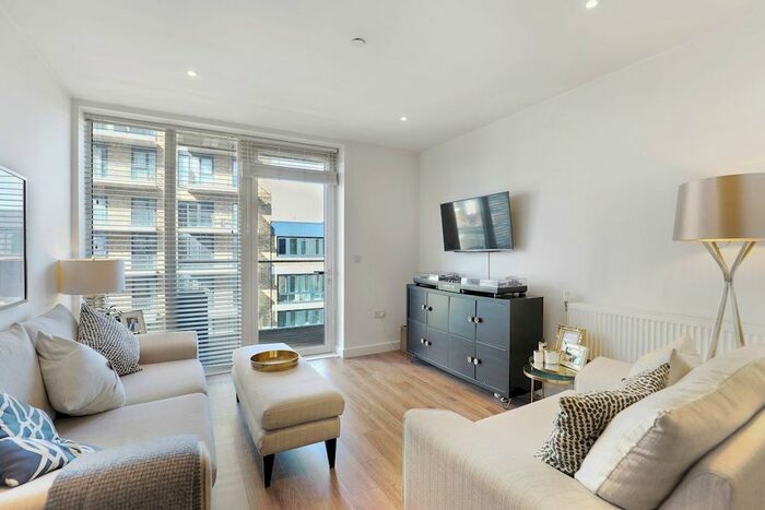 1 Bedroom Flat To Rent In Victory Parade, London SE18