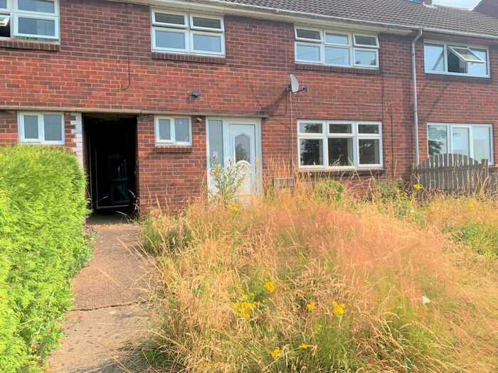 3 Bedroom Terraced House To Rent In Ashwood Road, Nuneaton, CV10