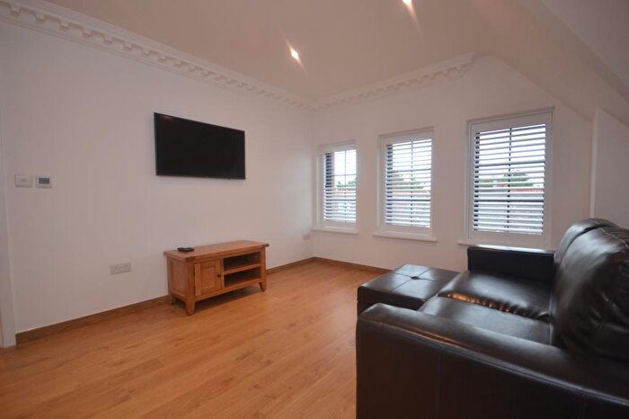 1 Bedroom Apartment To Rent In William Hall, Whitley Street, RG2