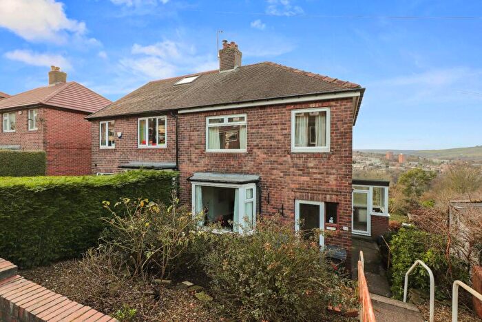 3 Bedroom Semi-Detached House For Sale In St. Anthony Road, Crookes, Sheffield, S10