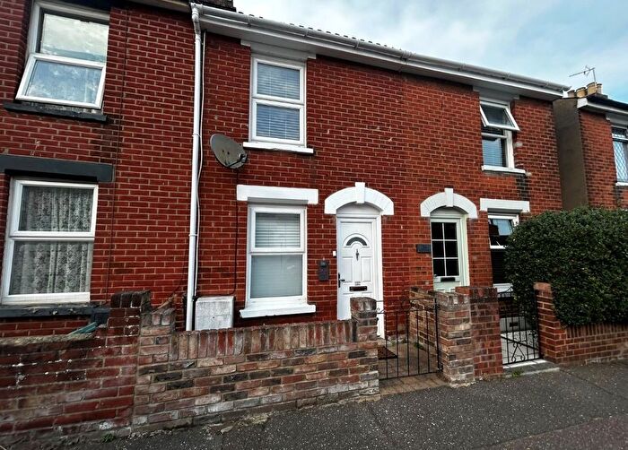 2 Bedroom Terraced House To Rent In Kendall Road, Colchester, CO1