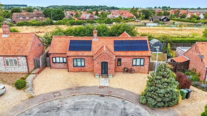 3 Bedroom Bungalow For Sale In Kestrel Close, Burnham Market, King's Lynn, Norfolk, PE31