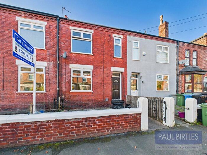 3 Bedroom Terraced House For Sale In Lime Avenue, Urmston, Trafford, M41