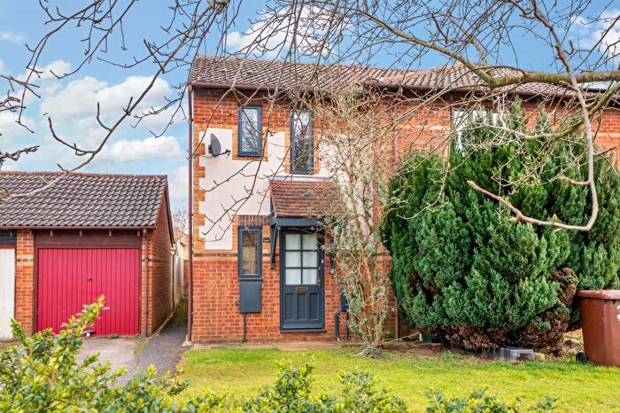 1 Bedroom Semi-Detached House To Rent In Spruce Drive, Bicester, OX26