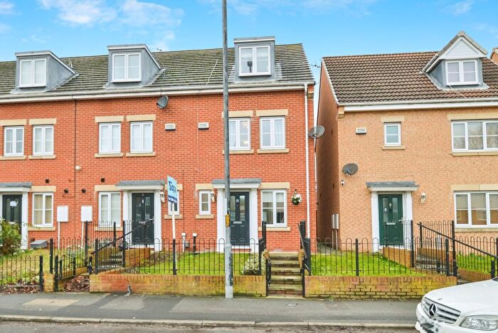 3 Bedroom Semi-Detached House For Sale In Horncliffe Row, Middlesbrough, TS5