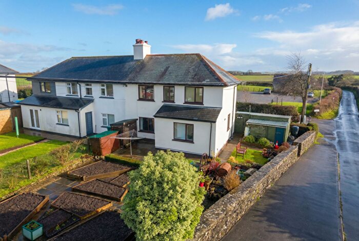 3 Bedroom Semi-Detached House For Sale In Cross Meadow, Spreyton, EX17