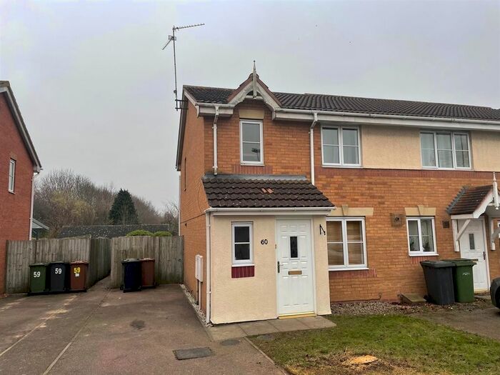 3 Bedroom End Of Terrace House To Rent In Swan Gardens, Central, Peterborough PE1