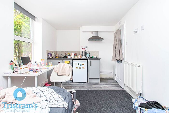 Studio To Rent In Alfreton Road, Nottingham, NG7