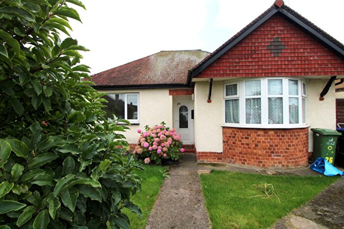 2 Bedroom Bungalow To Rent In Fairview Avenue, Prestatyn, Denbighshire, LL19