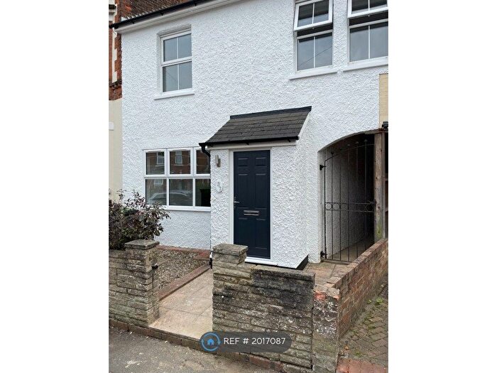 4 Bedroom Terraced House To Rent In Douglas Road, Tonbridge, TN9