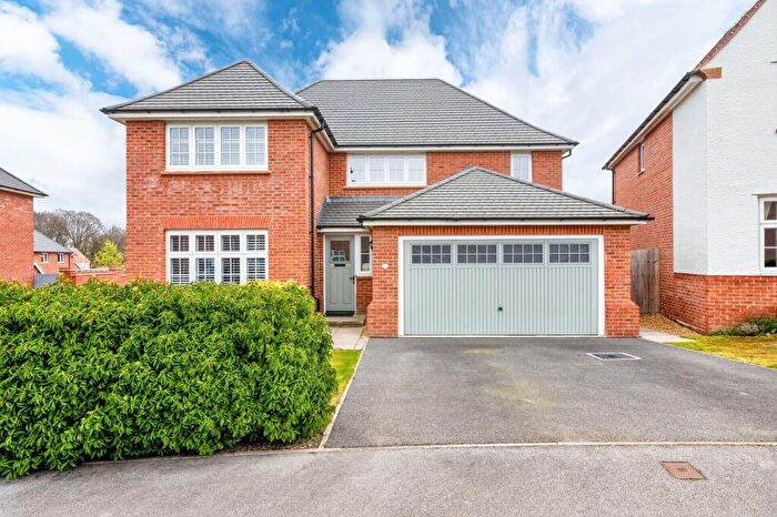 4 Bedroom Detached House For Sale In Pilling Way, Scissett, HD8