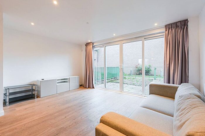 4 Bedroom Property To Rent In Ottley Drive, Kidbrooke, London, SE3