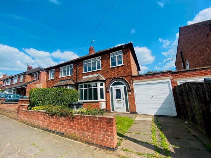 3 Bedroom Semi-Detached House To Rent In Milverton Ave, Stadium Estate, Leicester, LE4