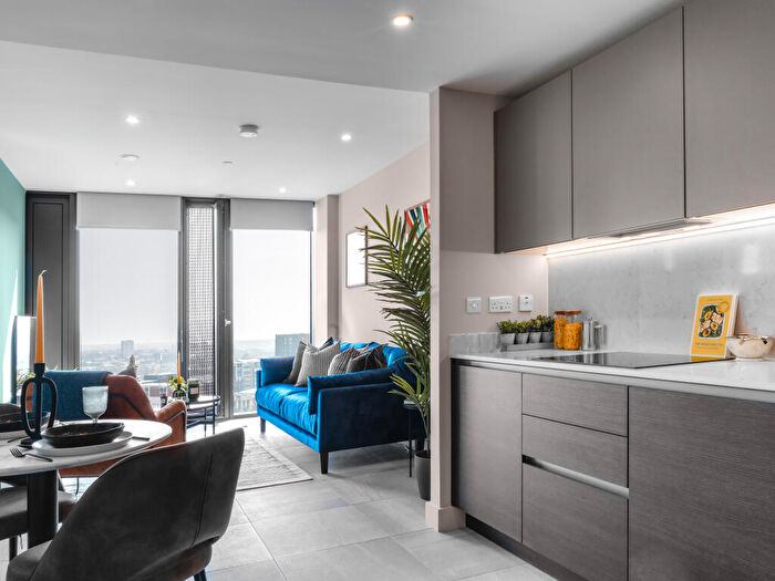 1 Bedroom Apartment To Rent In The Mercian, Broad Street, B15