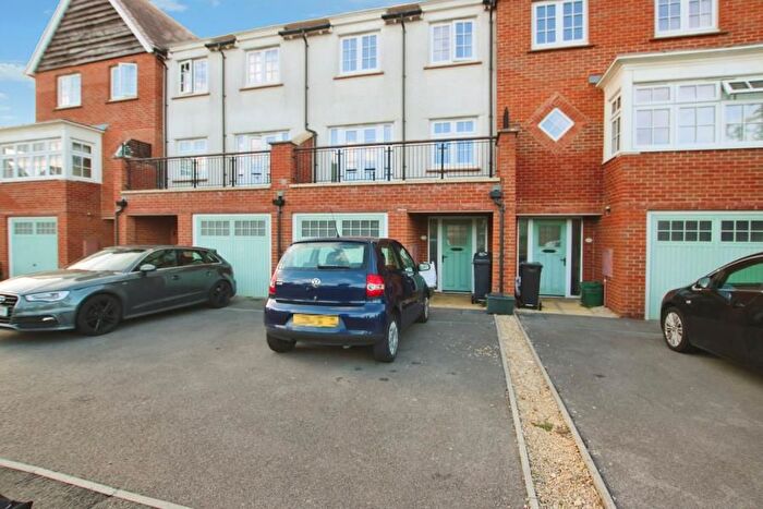 4 Bedroom Property To Rent In Great Clover Leaze, Bristol, BS16