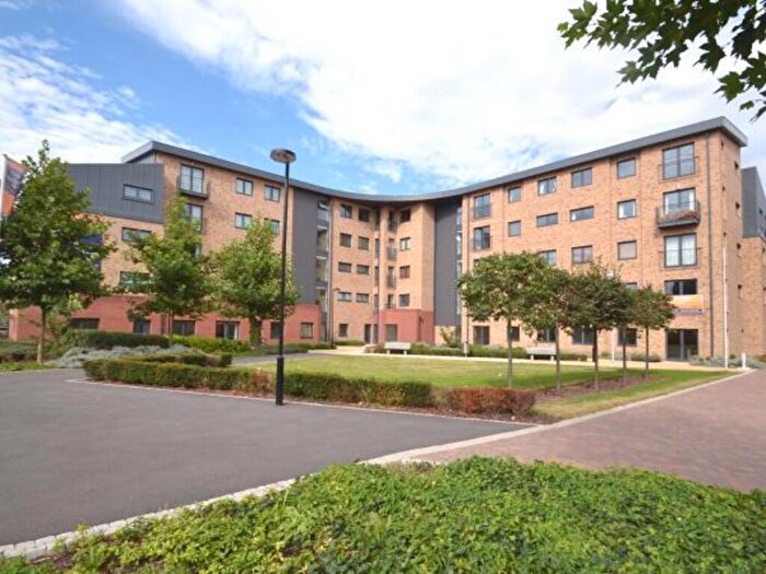 2 Bedroom Apartment To Rent In Hawkins Court, Huntingdon, PE29