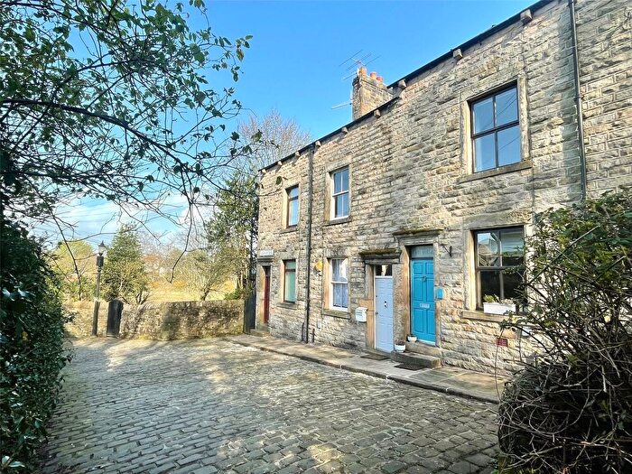 2 Bedroom Terraced House For Sale In Vicarage Terrace, Lancaster, Lancashire, LA1