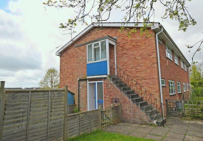 2 Bedroom Maisonette To Rent In Wooteys Way, Alton, GU34