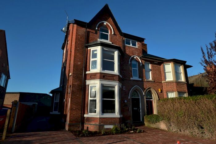 2 Bedroom Flat To Rent In Musters Road, West Bridgford, Nottingham, Nottinghamshire, NG2