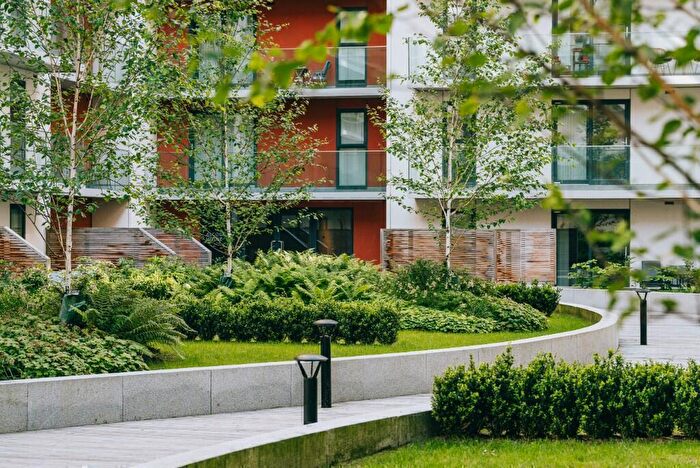 2 Bedroom Apartment To Rent In Manchester, Greater Manchester, M3