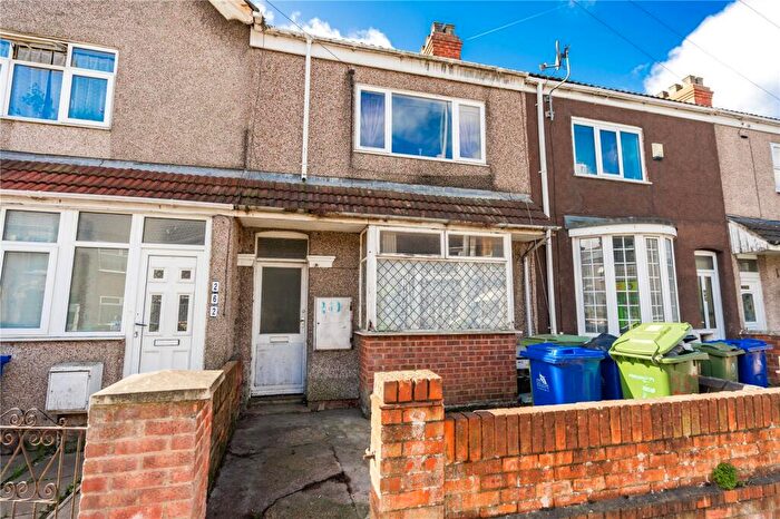 2 Bedroom Apartment For Sale In Wellington Street, Grimsby, Lincolnshire, DN32