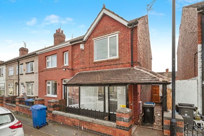 3 Bedroom Terraced House To Rent In Staveley Street, Doncaster, DN12