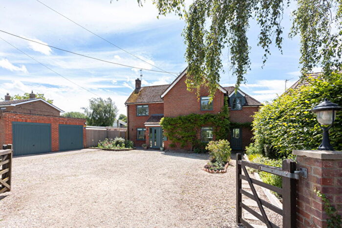 5 Bedroom Detached House For Sale In Martins Lane, Dorchester-on-Thames, Wallingford, OX10