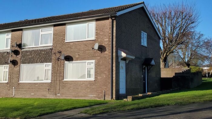 2 Bedroom Flat For Sale In Calvus Drive, Heddon-On-The-Wall, Newcastle Upon Tyne, Tyne And Wear, NE15