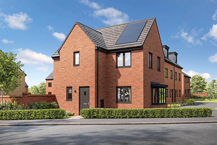 3 Bedroom House For Sale In Stallings Lane, Kingswinford, DY6