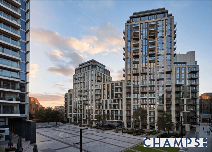 3 Bedroom Flat To Rent In Boxwood Gardens, E1W