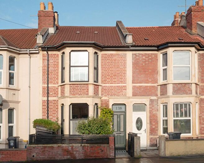 3 Bedroom Terraced House For Sale In St. Johns Lane, Bristol, BS3