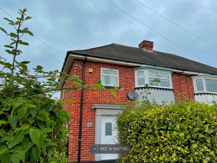 3 Bedroom Semi-Detached House To Rent In Highgate, Cleethorpes, DN35