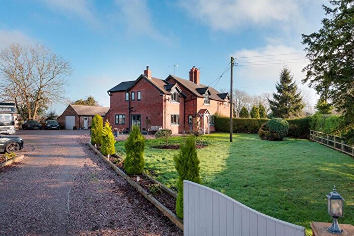 4 Bedroom Semi Detached House For Sale In Wrexham Road, Ridley, CW6