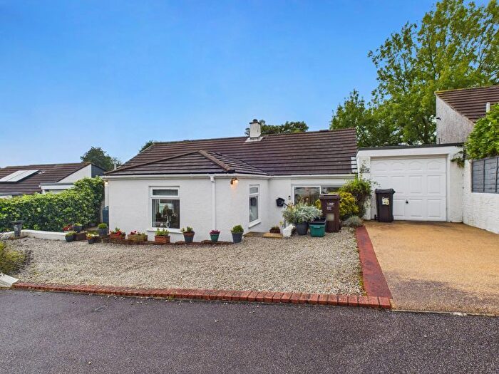 4 Bedroom Bungalow For Sale In Threemilestone, Truro, Large Detached Bungalow, TR3