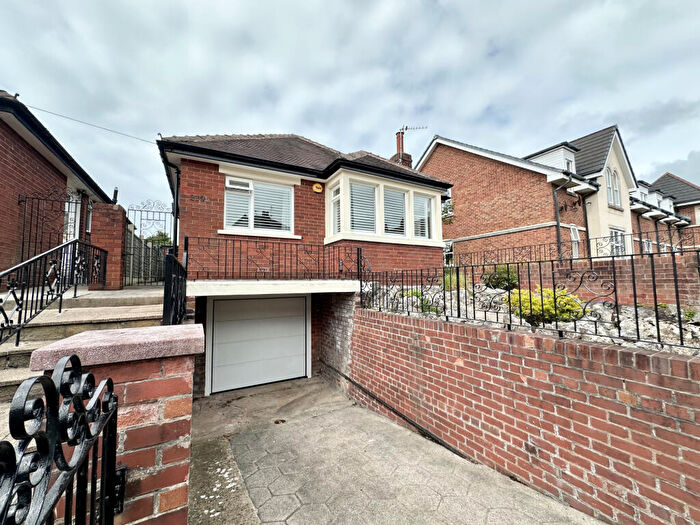 2 Bedroom Bungalow For Sale In Westmorland Avenue, Blackpool, FY1