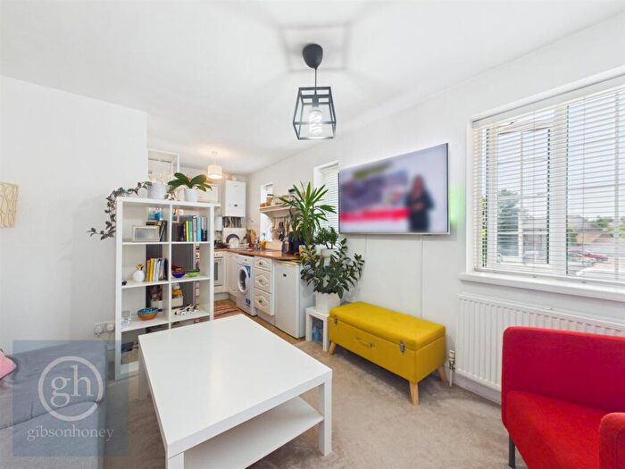 1 Bedroom Apartment To Rent In High Street, Ruislip, Middlesex, HA4