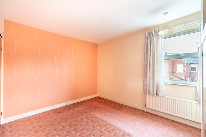 2 Bedroom Terraced House For Sale In Carrington Avenue, York, YO26