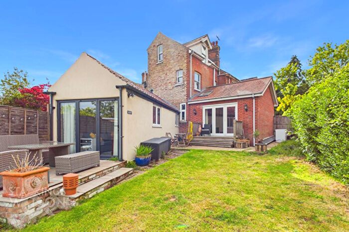 4 Bedroom End Of Terrace House For Sale In London Road, Beccles, NR34