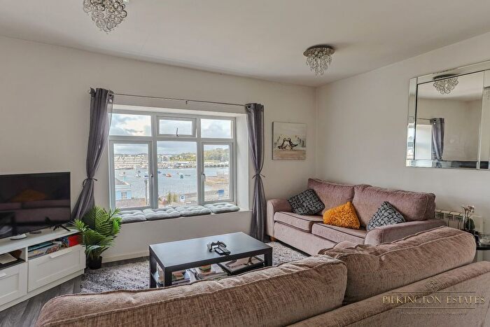2 Bedroom Flat For Sale In Durnford Street, Plymouth, Devon, PL1