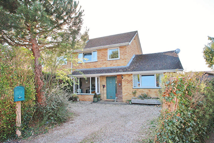 4 Bedroom Semi-Detached House For Sale In Glyme Way, Long Hanborough, OX29