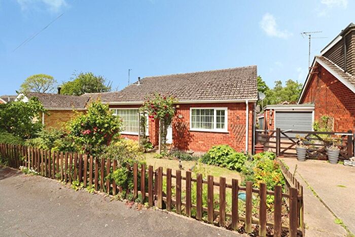 3 Bedroom Detached Bungalow For Sale In Midway Close, Nettleham, LN2