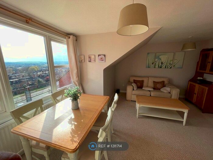 2 Bedroom Flat To Rent In Thaxted, Salisbury SP1