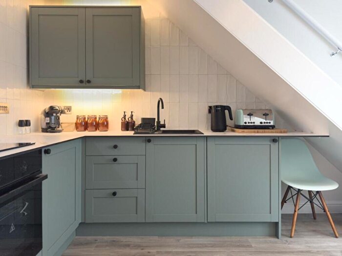 2 Bedroom Terraced House To Rent In Hermitage Park Grove, Leith Links, Edinburgh, EH6