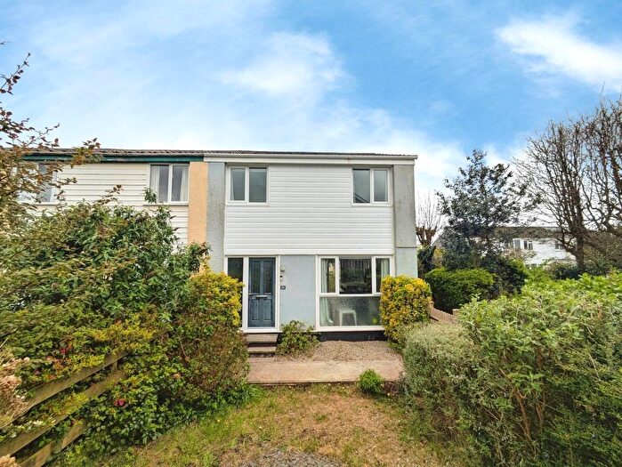 3 Bedroom End Of Terrace House For Sale In Eglos Road, Shortlanesend, Truro, Cornwall, TR4