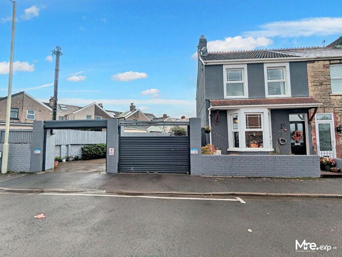 2 Bedroom End Of Terrace House For Sale In Phyllis Avenue, Bridgend, CF31