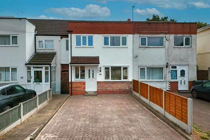 3 Bedroom Terraced House For Sale In Common Lane, Sheldon, Birmingham, B26