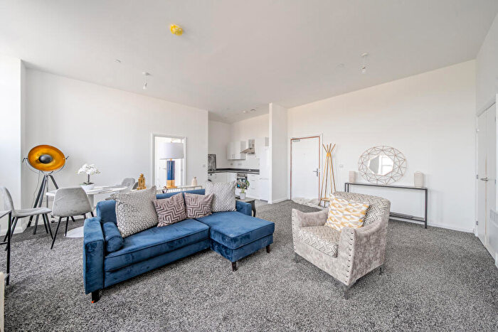 2 Bedroom Apartment To Rent In Matlock Road, Coventry, CV1