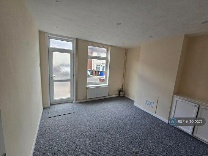 3 Bedroom Terraced House To Rent In Hayhill Road, Ipswich, IP4