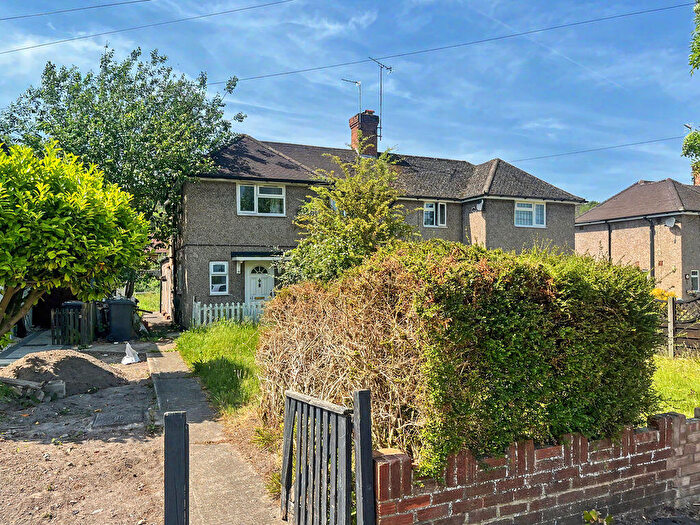 3 Bedroom Semi-Detached House For Sale In Norwood Road - Structural Issues - Cash Buyers Only, HP10